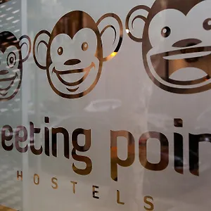 Meeting Point Hostal Barcelona